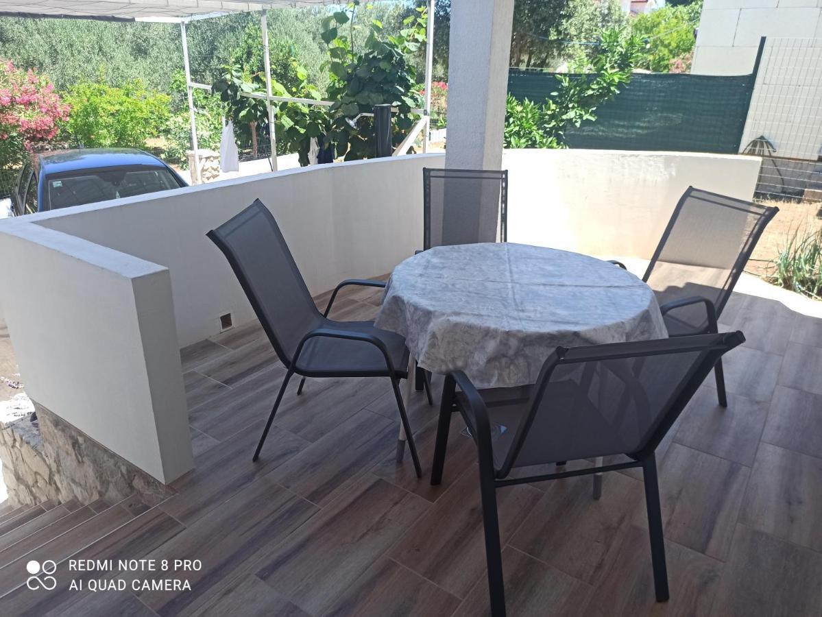 DračeSunce Apartman Bratkovice 1-8Cアパートメント エクステリア 写真