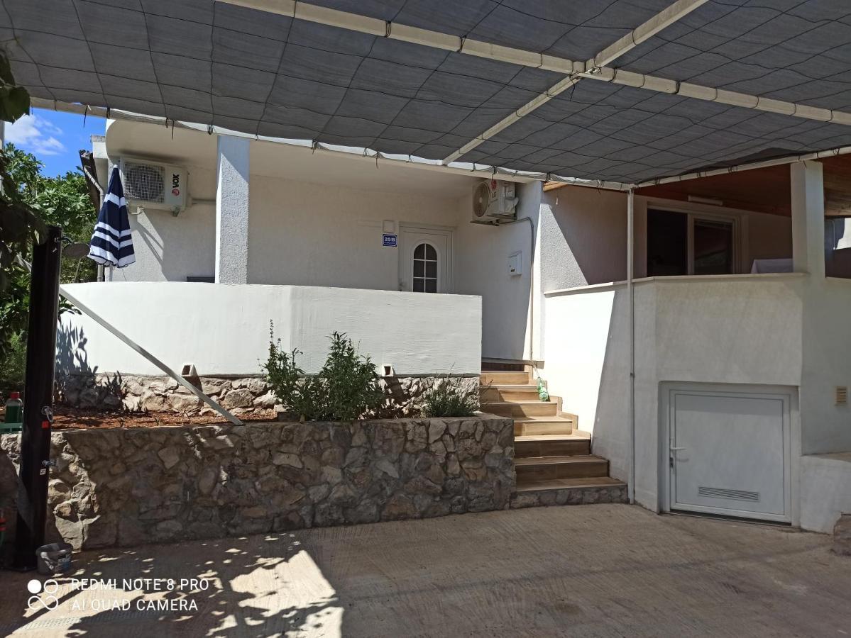DračeSunce Apartman Bratkovice 1-8Cアパートメント エクステリア 写真